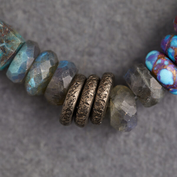 Labradorite with Chrysocolla Cube Gold Stretch Bracelet