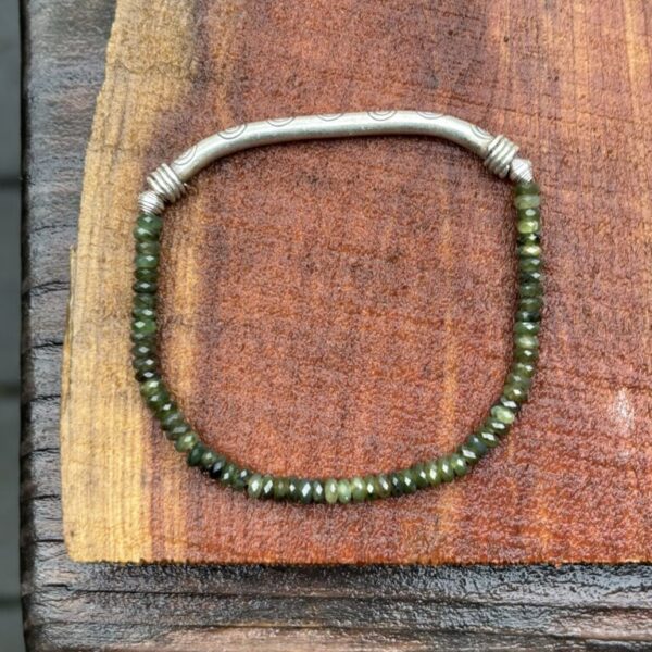 Emerald Silver Stretch Bracelet