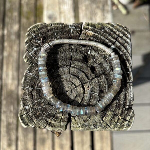 Heishi Labradorite Silver Stretch Bracelet