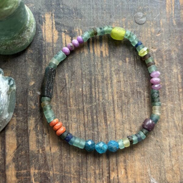 One of a Kind Roman Glass Stretch Bracelet