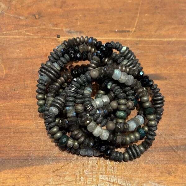 Stormy Stretch Bracelet