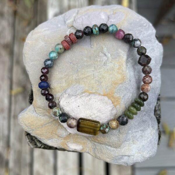 From Summer to Fall Stretch Bracelet